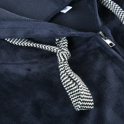 Fitted Cropped Hoodie with Drawstring - Image 5