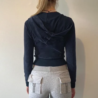 Fitted Cropped Hoodie with Drawstring - Image 3