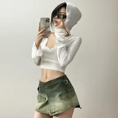 Sexy Plunge Neckline Cropped Hoodie - Image 4